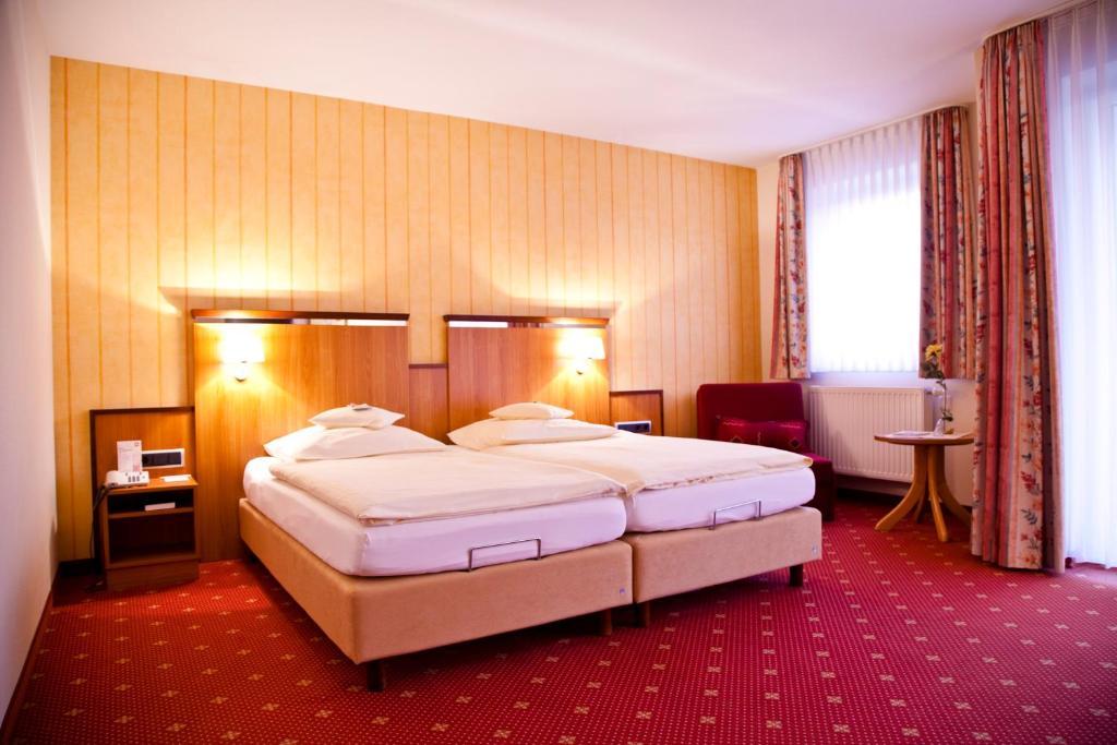 Hotel Stueve Visbek Bilik gambar